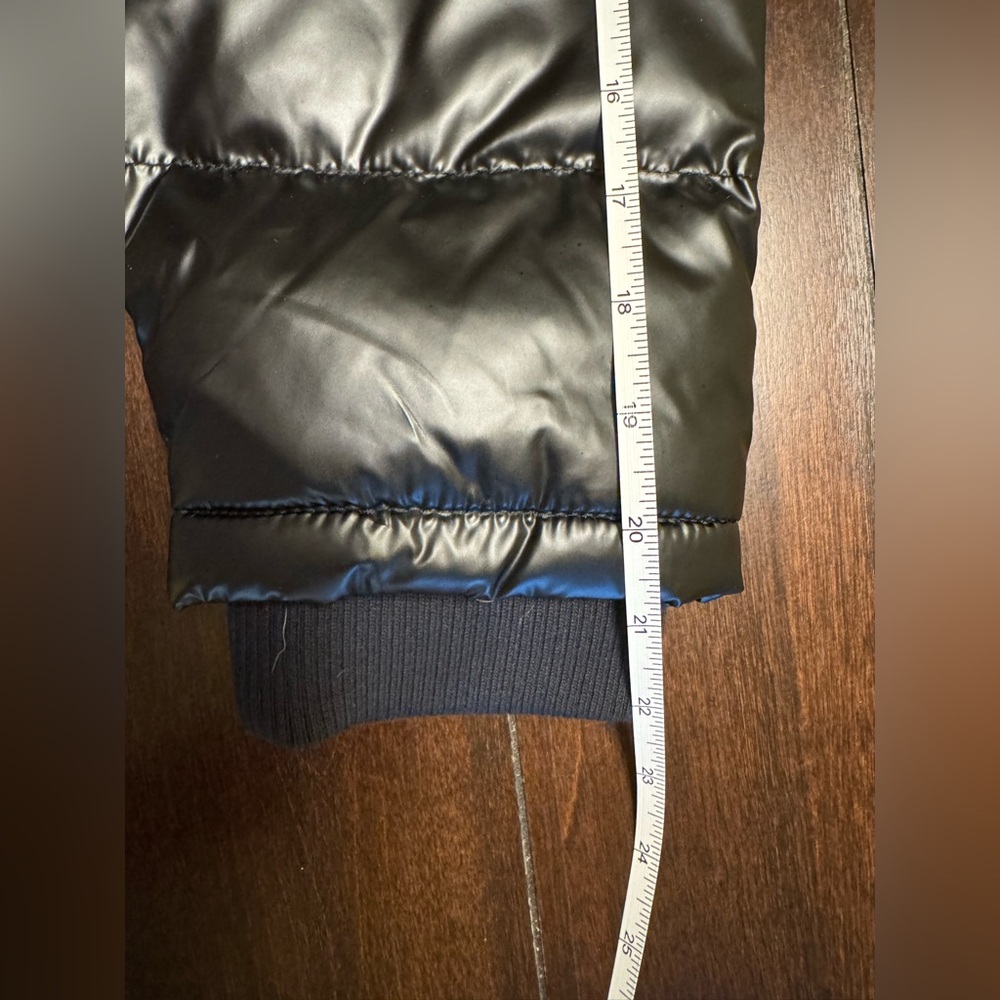 NWOT J. Crew Girls' metallic cropped puffer jacket with PrimaLoft® - Picture 5 of 8